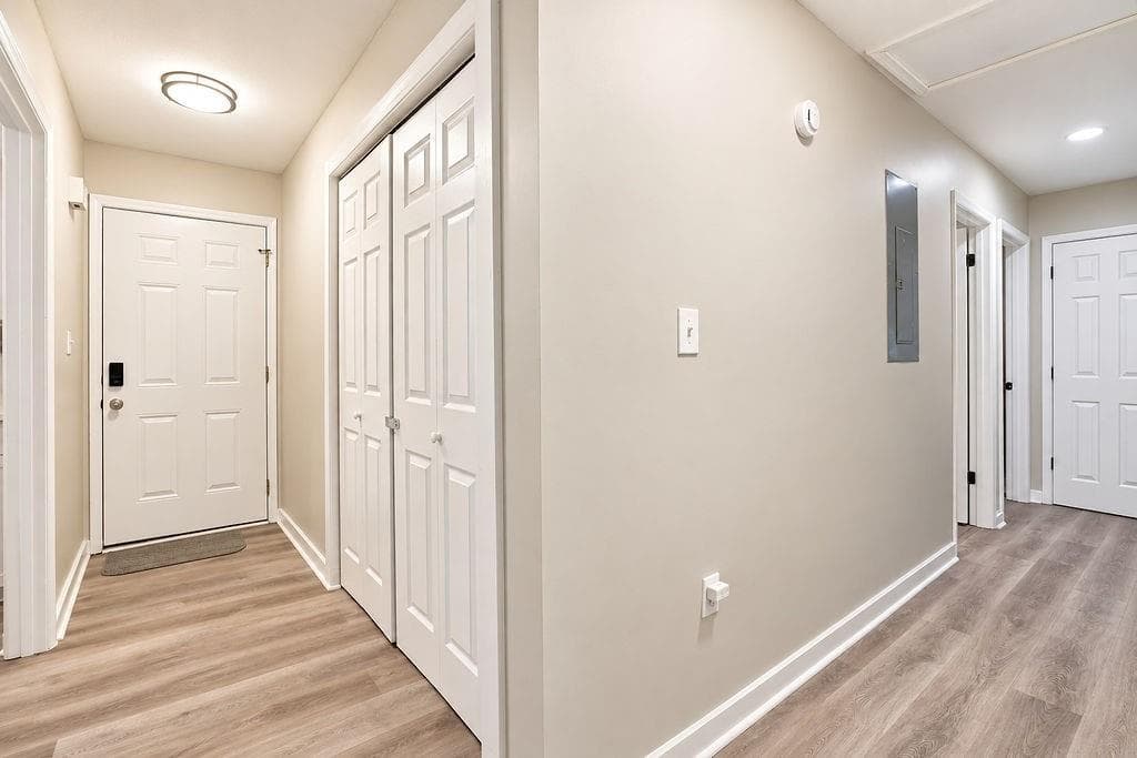 5 bedroom, 3 bathroom single family residence for sale at 4357 Denise Drive, Decatur, GA 30035 — photo 10