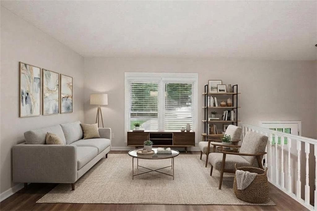 4 bedroom, 2 bathroom, 1,920 sq ft single family residence under contract at 1537 Spruce Ridge Court, Stone Mountain, GA 30083 — photo 3