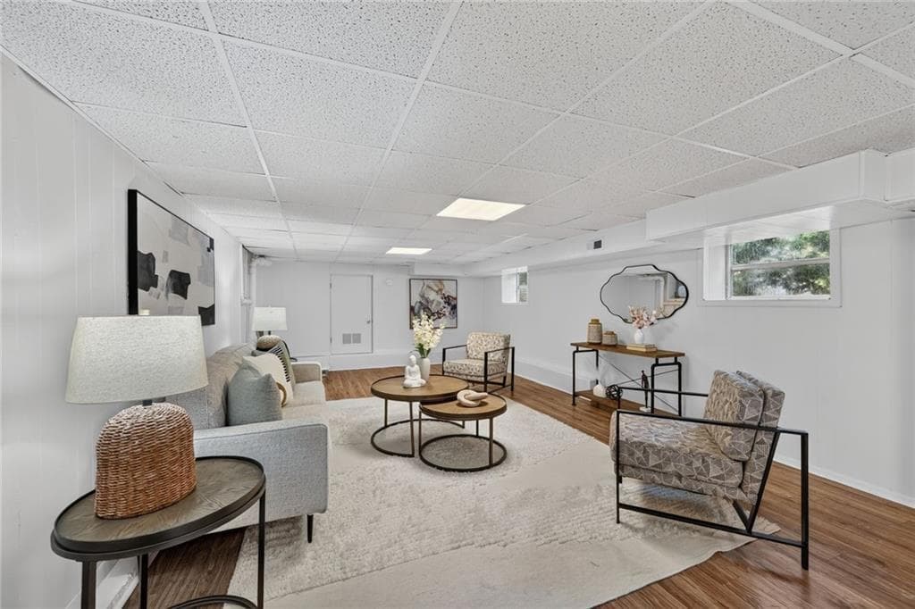 3 bedroom, 2 bathroom, 1,992 sq ft single family residence for sale at 3659 Admiral Drive, Chamblee, GA 30341 — photo 8