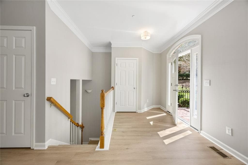 3 bedroom, 4 bathroom, 2,786 sq ft townhouse for sale at 316 Holbrook Road, Smyrna, GA 30082 — photo 4