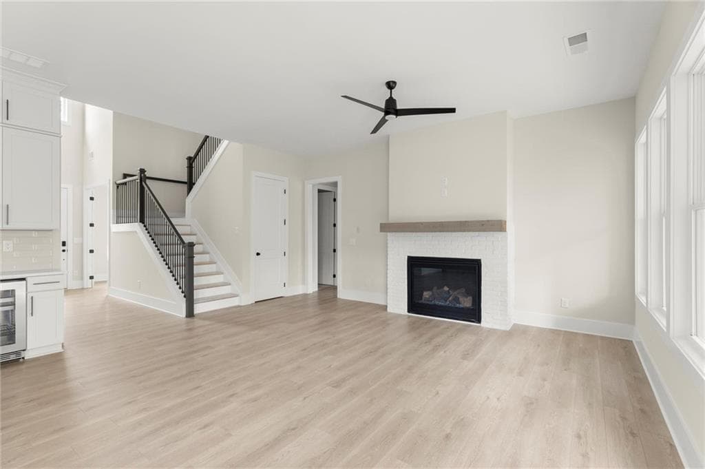 5 bedroom, 5 bathroom, 3,103 sq ft single family residence for sale at 3552 Cedarvale Court, Powder Springs, GA 30127 — photo 9
