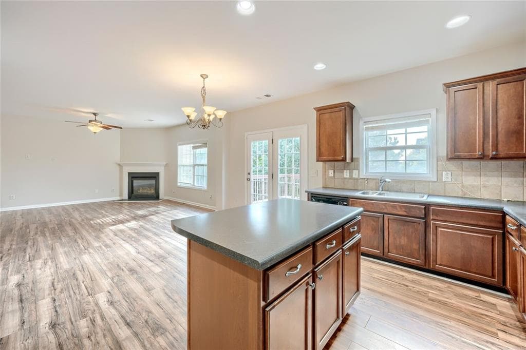 5 bedroom, 4 bathroom, 2,540 sq ft single family residence for sale at 3849 Lake Sanctuary Way, Atlanta, GA 30349 — photo 8