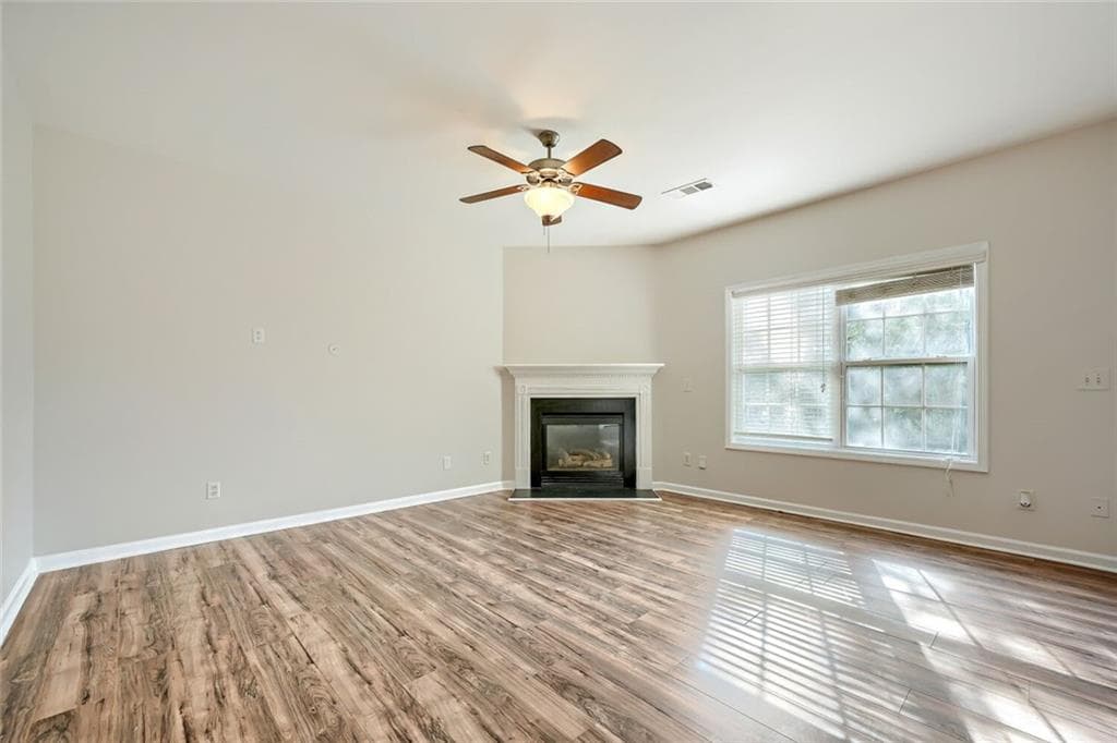 5 bedroom, 4 bathroom, 2,540 sq ft single family residence for sale at 3849 Lake Sanctuary Way, Atlanta, GA 30349 — photo 10
