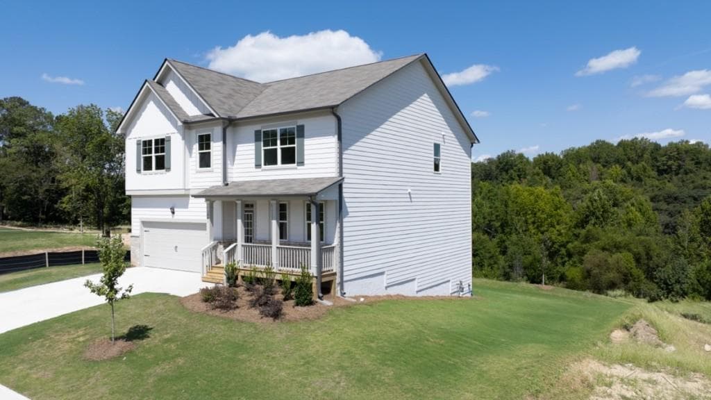 5 bedroom, 3 bathroom, 2,804 sq ft single family residence for sale at 1441 Lincoln Lane, Braselton, GA 30517 — photo 2