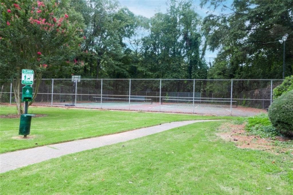 2 bedroom, 2 bathroom, 1,024 sq ft condominium for sale at 3085 Colonial Way A, Atlanta, GA 30341 — photo 9
