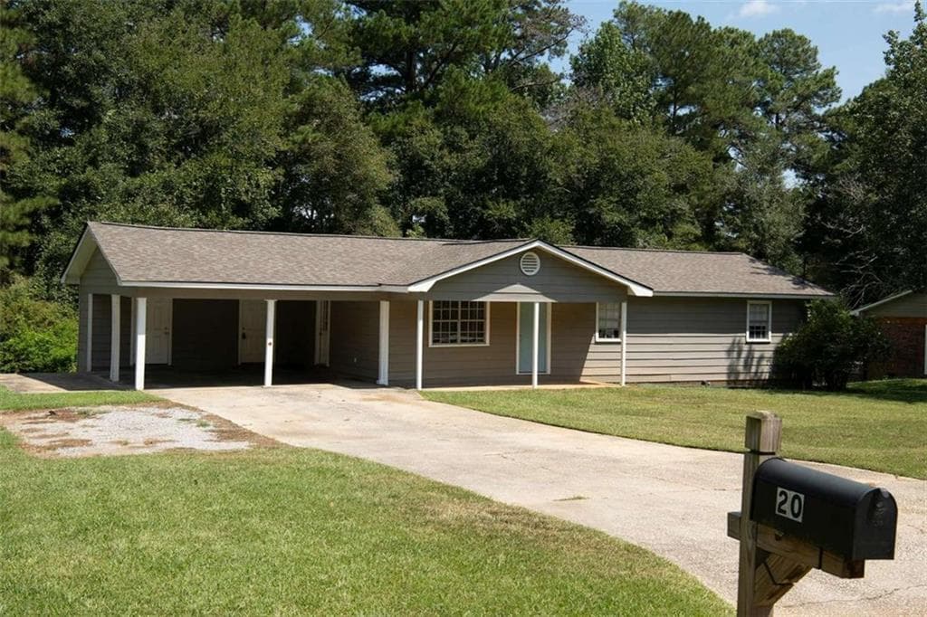 3 bedroom, 2 bathroom, 1,232 sq ft single family residence for sale at 20 Woodland Drive, Carrollton, GA 30117 — photo 4