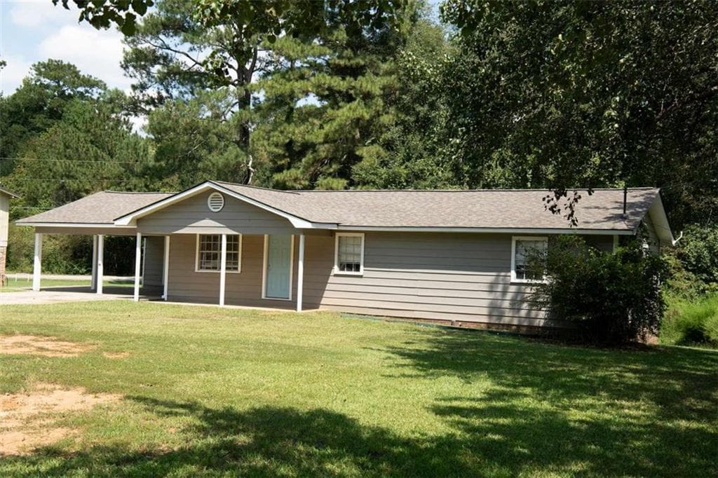 3 bedroom, 2 bathroom, 1,232 sq ft single family residence for sale at 20 Woodland Drive, Carrollton, GA 30117 — photo 6