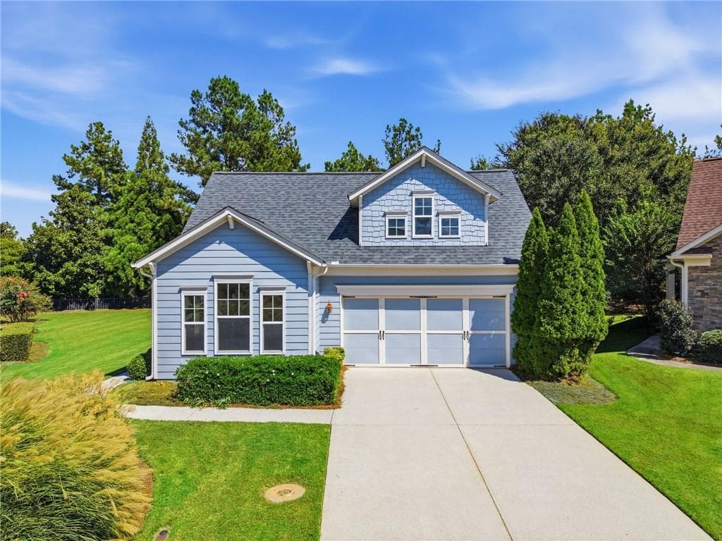 2 bedroom, 2 bathroom, 1,784 sq ft single family residence for sale at 3192 Willow Creek Drive, Gainesville, GA 30504