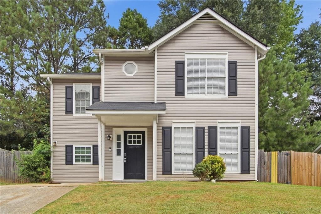 5 bedroom, 3 bathroom, 1,516 sq ft single family residence for sale at 5535 Downs Way, Lithonia, GA 30058 — photo 2