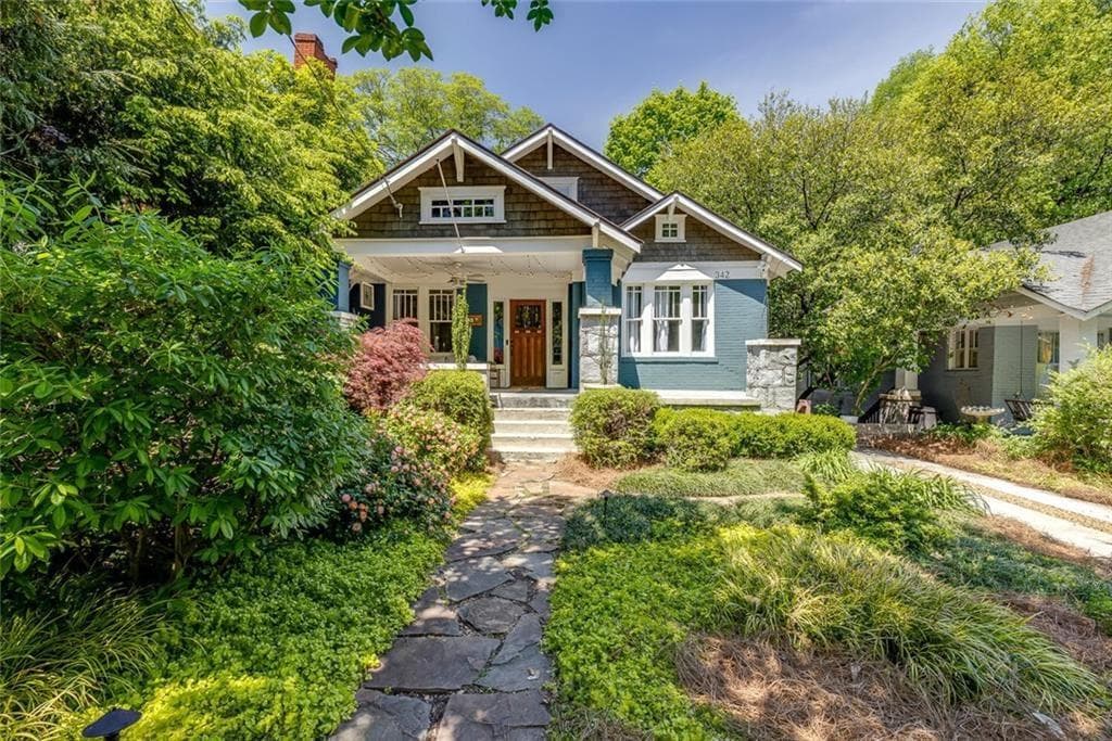 4 bedroom, 4 bathroom, 2,862 sq ft single family residence under contract at 342 5th Street, Atlanta, GA 30308 — photo 2