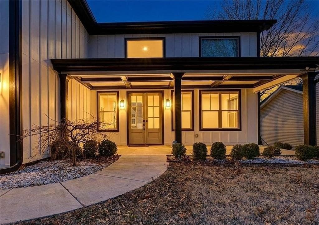 4 bedroom, 5 bathroom, 3,441 sq ft single family residence for sale at 770 Ashland Park Way, Lawrenceville, GA 30045 — photo 3
