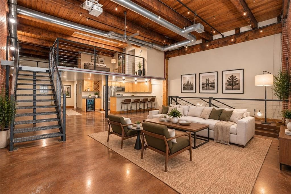 2 bedroom, 2 bathroom, 1,891 sq ft condominium under contract at 644 Wells Street 16, Atlanta, GA 30310