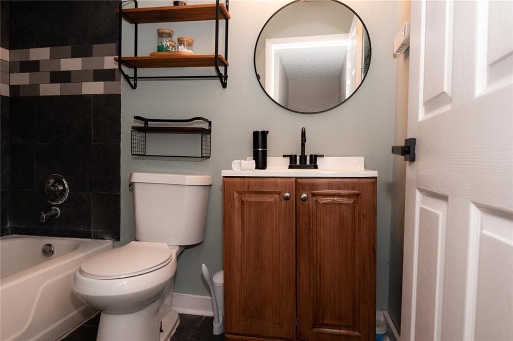 2 bedroom, 1 bathroom, 882 sq ft condominium for sale at 1384 Old Coach Road, Marietta, GA 30008 — photo 10