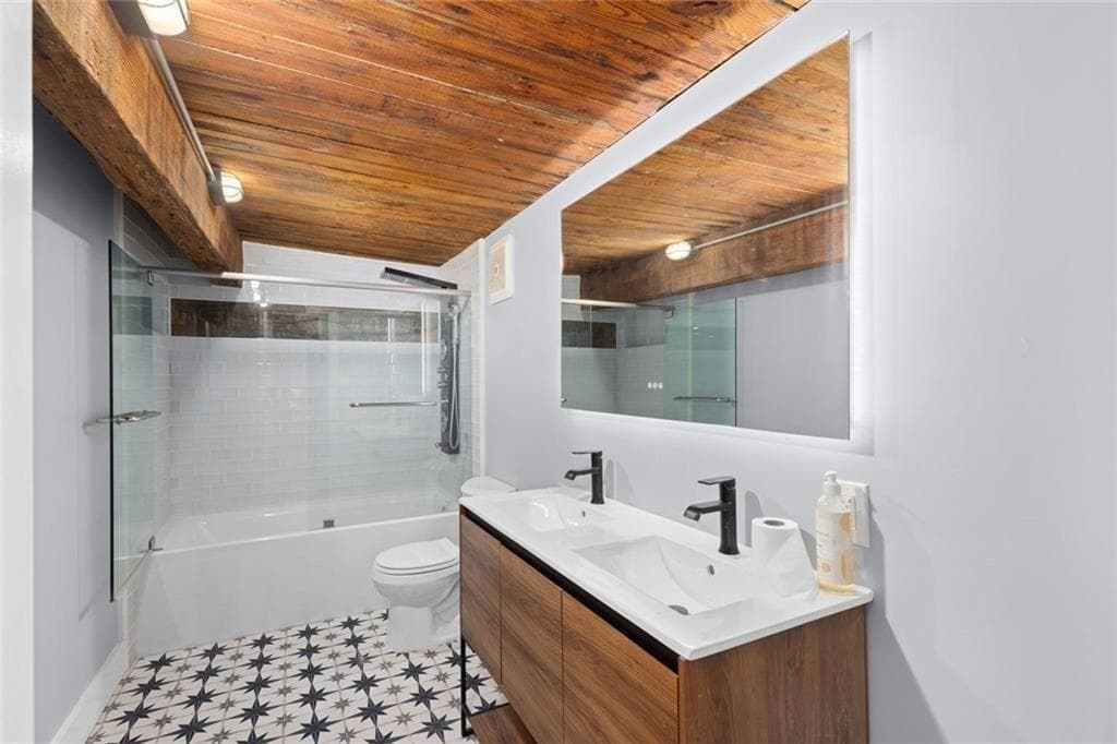2 bedroom, 2 bathroom, 1,891 sq ft condominium under contract at 644 Wells Street 16, Atlanta, GA 30310 — photo 9