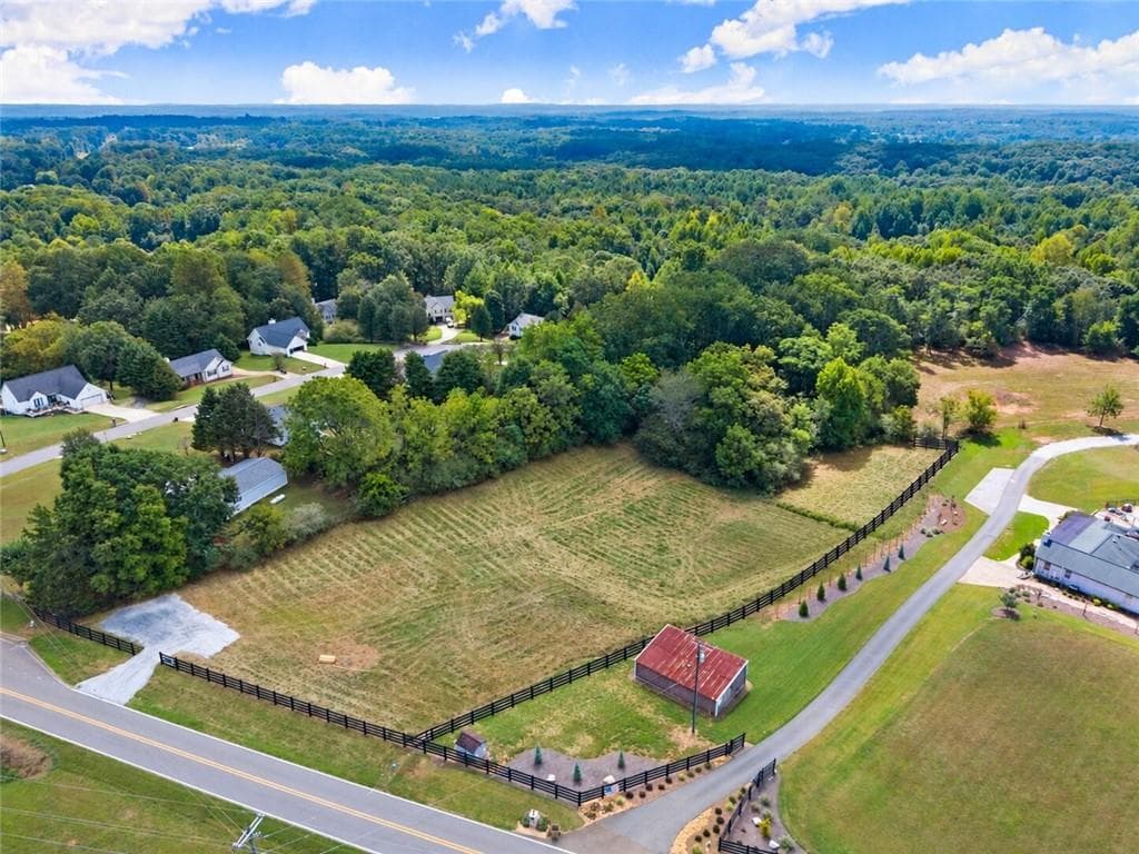 single family residence for sale at 7270 Pea Ridge Road, Gainesville, GA 30506 — photo 4