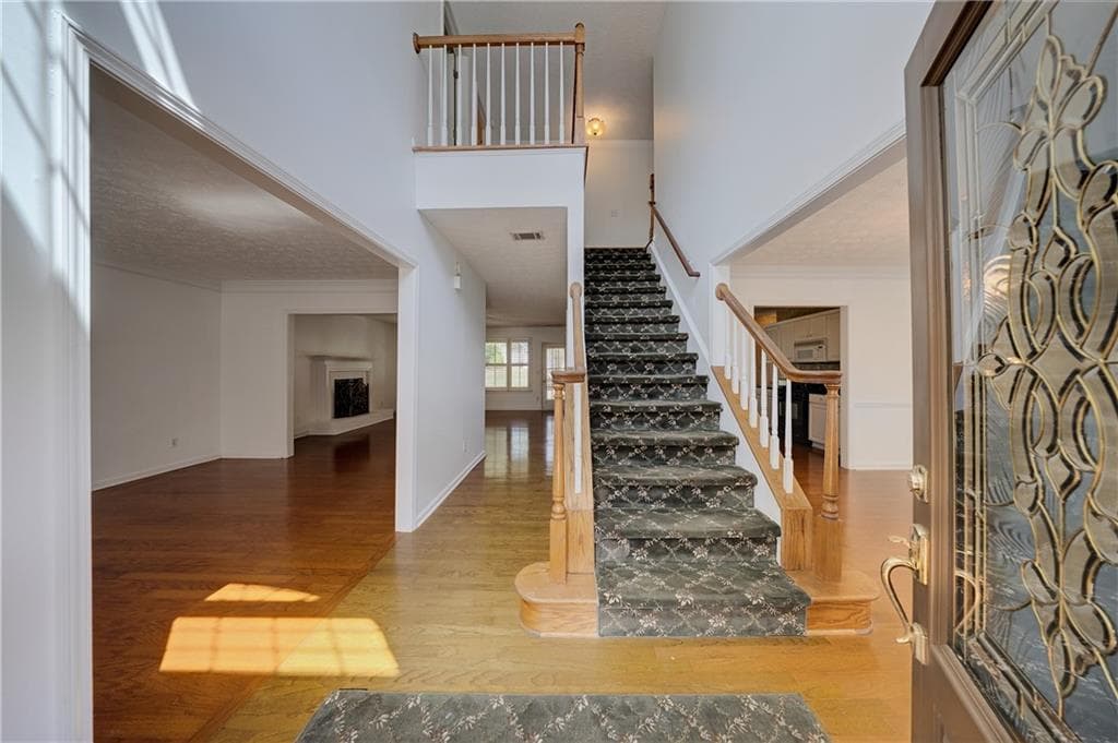 4 bedroom, 3 bathroom, 2,875 sq ft single family residence under contract at 2608 Dreux Court, Kennesaw, GA 30152 — photo 3