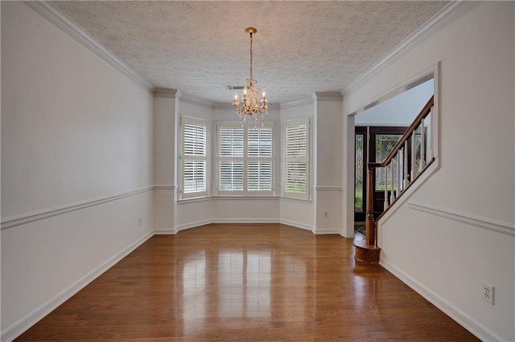 4 bedroom, 3 bathroom, 2,875 sq ft single family residence under contract at 2608 Dreux Court, Kennesaw, GA 30152 — photo 6
