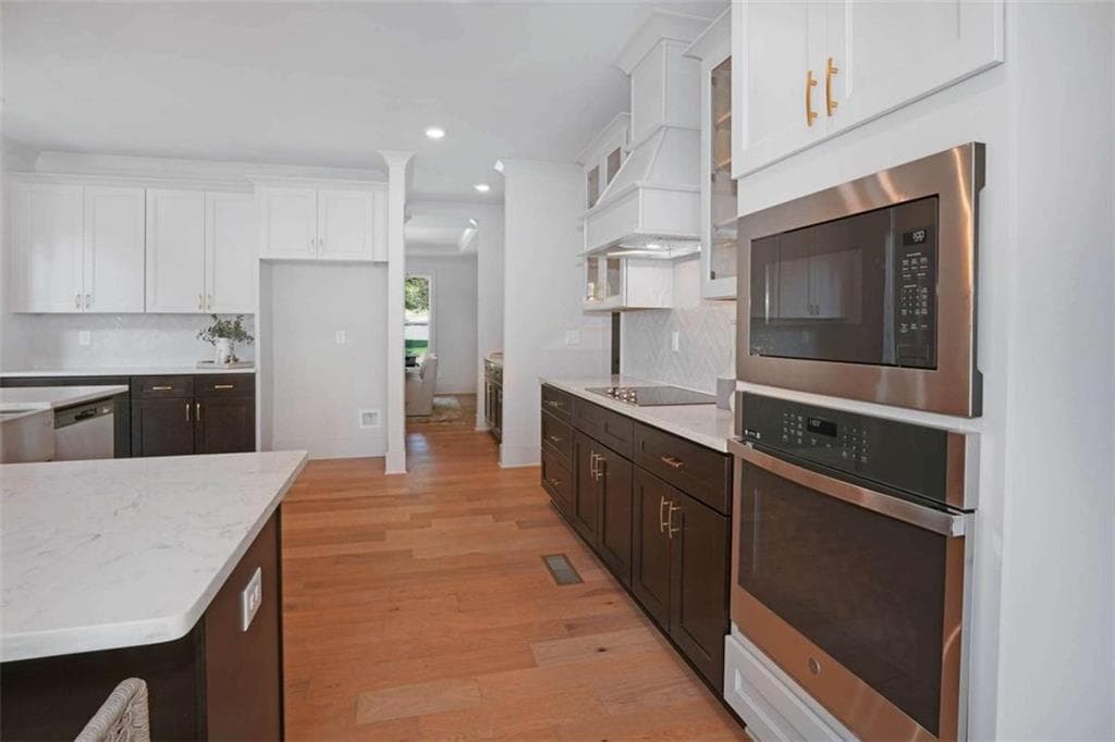 5 bedroom, 6 bathroom, 4,008 sq ft single family residence for sale at 494 Races Road, Hoschton, GA 30548 — photo 10