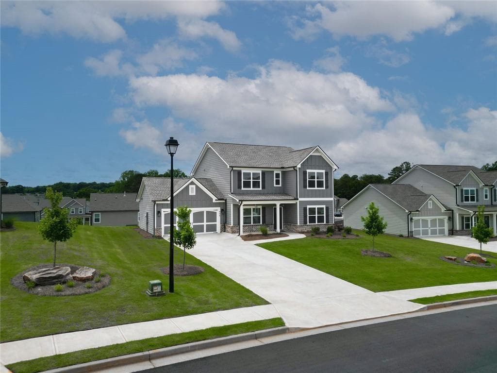 4 bedroom, 3 bathroom, 2,325 sq ft single family residence for rent at 448 Banff Drive, Winder, GA 30680 for $2,500 a month — photo 2