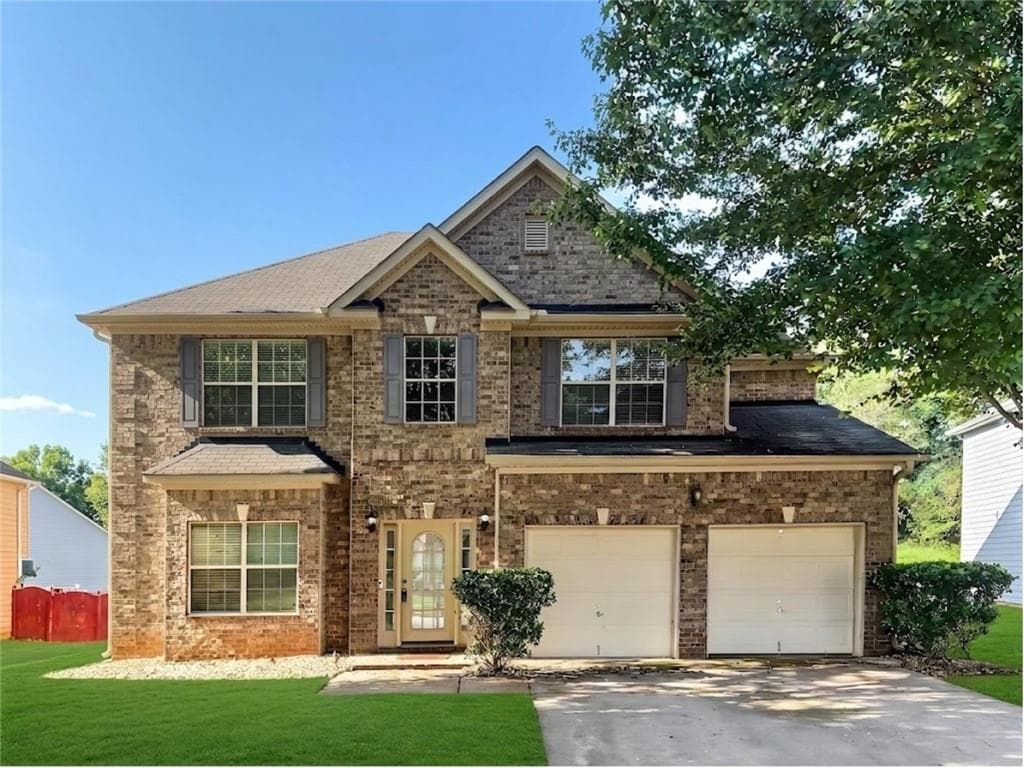 5 bedroom, 3 bathroom, 3,388 sq ft single family residence under contract at 3719 Big Horn Court, Ellenwood, GA 30294