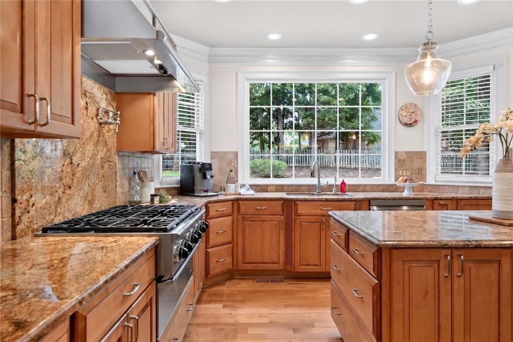 6 bedroom, 5 bathroom, 4,800 sq ft single family residence for sale at 5490 Hampstead Way, Johns Creek, GA 30097