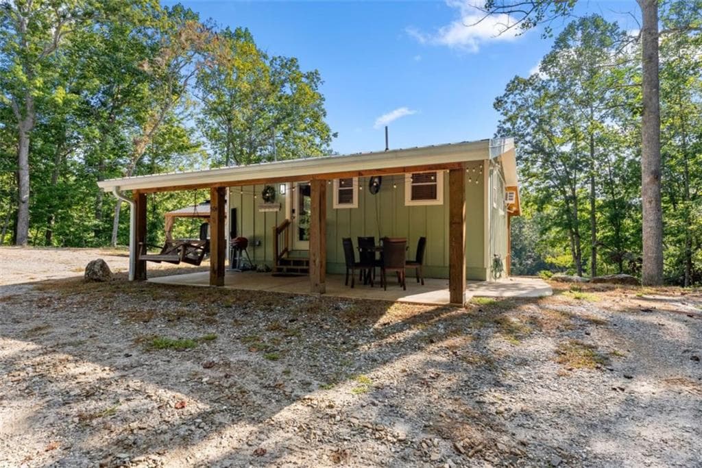 2 bedroom, 2 bathroom, 960 sq ft single family residence for sale at 554 Stearns Street, Cleveland, GA 30528 — photo 4