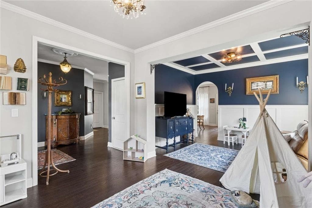 5 bedroom, 4 bathroom, 3,956 sq ft single family residence for sale at 6220 Providence Lake Drive, Gainesville, GA 30506 — photo 5