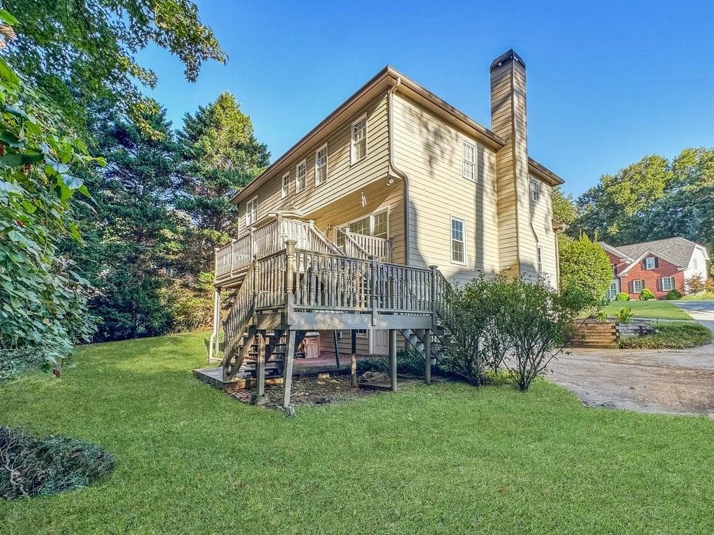 4 bedroom, 3 bathroom, 2,878 sq ft single family residence for sale at 1262 Channel Park, Marietta, GA 30064 — photo 5