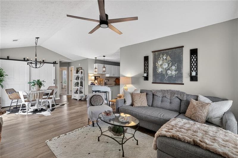 2 bedroom, 2 bathroom, 912 sq ft single family residence for sale at 513 Stanford Place, Woodstock, GA 30188 — photo 7