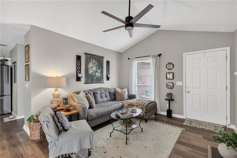 2 bedroom, 2 bathroom, 912 sq ft single family residence for sale at 513 Stanford Place, Woodstock, GA 30188 — photo 8