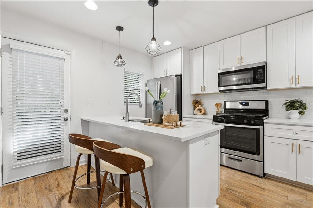 duplex under contract at 2071 Nettie Court, Decatur, GA 30032 — photo 5