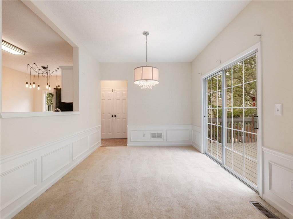 4 bedroom, 4 bathroom, 3,144 sq ft single family residence for rent at 10100 Barston Court, Alpharetta, GA 30022 for $3,600 a month — photo 6