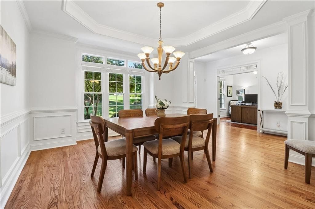 6 bedroom, 6 bathroom, 5,576 sq ft single family residence for sale at 2664 Black Fox Way, Buford, GA 30519 — photo 10