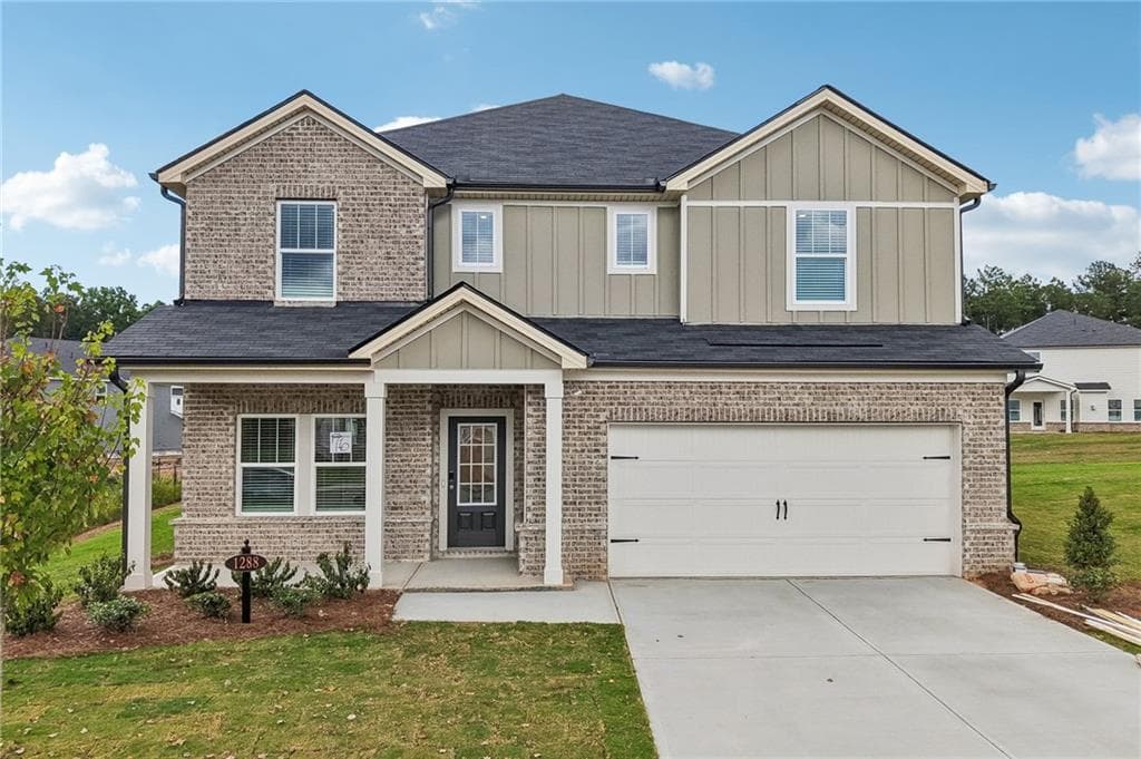 5 bedroom, 3 bathroom, 2,950 sq ft single family residence under contract at 1288 High Falls Lane, Grayson, GA 30017 — photo 2