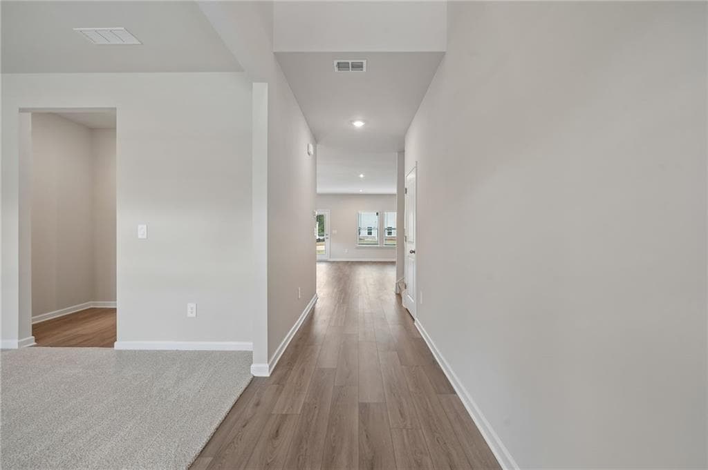 5 bedroom, 3 bathroom, 2,950 sq ft single family residence under contract at 1288 High Falls Lane, Grayson, GA 30017 — photo 8
