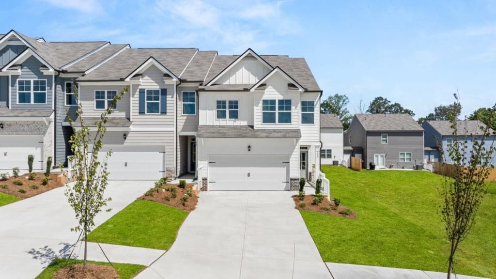 3 bedroom, 3 bathroom, 1,877 sq ft townhouse for sale at 105 Pepperbush Way, Jasper, GA 30143