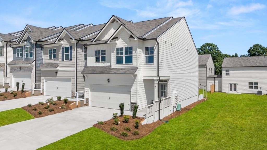 3 bedroom, 3 bathroom, 1,877 sq ft townhouse for sale at 105 Pepperbush Way, Jasper, GA 30143 — photo 2