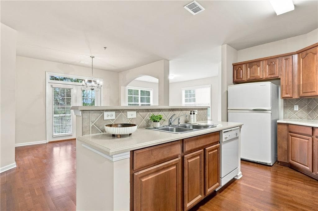 3 bedroom, 2 bathroom, 1,508 sq ft condominium for sale at 1975 Nocturne Drive 2101, Alpharetta, GA 30009