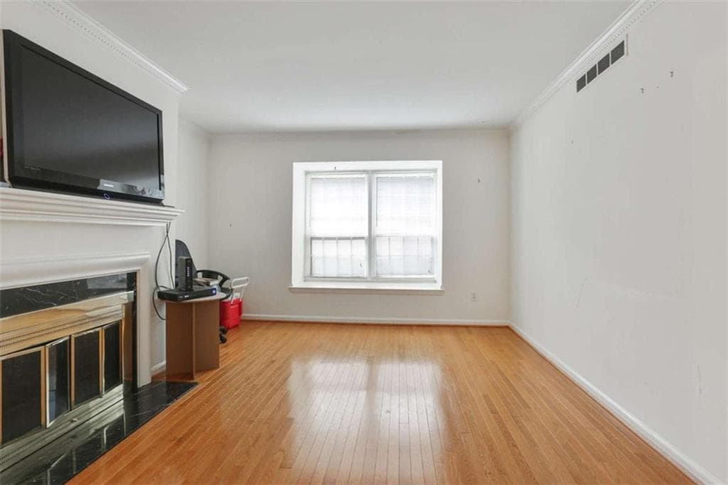 2 bedroom, 2 bathroom condominium for sale at 158 Maribeau Square, Atlanta, GA 30327 — photo 5