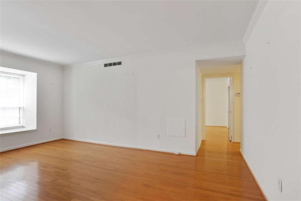 2 bedroom, 2 bathroom condominium for sale at 158 Maribeau Square, Atlanta, GA 30327 — photo 6