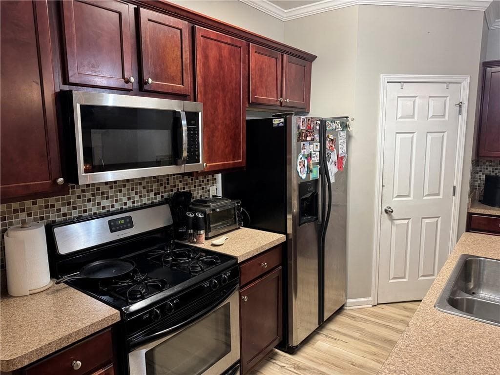 3 bedroom, 3 bathroom, 1,759 sq ft townhouse for sale at 143 Sunset Lane, Woodstock, GA 30189 — photo 4