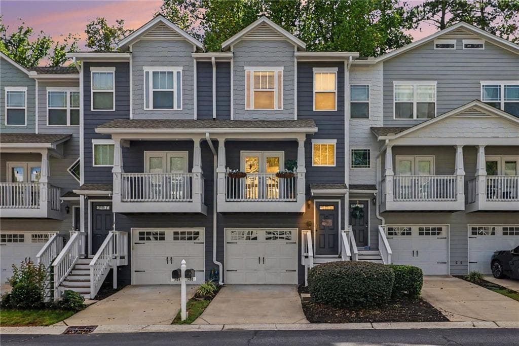 3 bedroom, 4 bathroom, 1,326 sq ft townhouse for rent at 1400 Liberty Parkway 2006, Atlanta, GA 30318 for $2,800 a month — photo 3