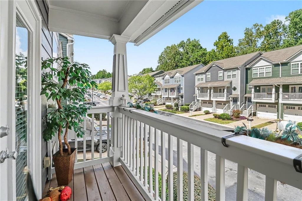3 bedroom, 4 bathroom, 1,326 sq ft townhouse for rent at 1400 Liberty Parkway 2006, Atlanta, GA 30318 for $2,800 a month — photo 4