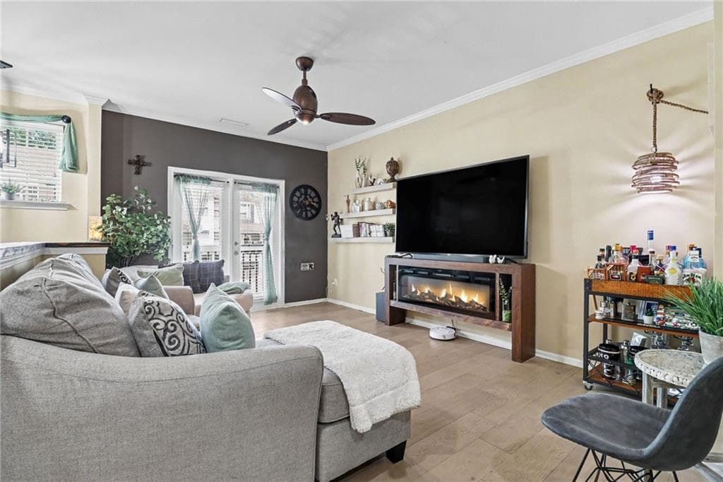 3 bedroom, 4 bathroom, 1,326 sq ft townhouse for rent at 1400 Liberty Parkway 2006, Atlanta, GA 30318 for $2,800 a month — photo 7