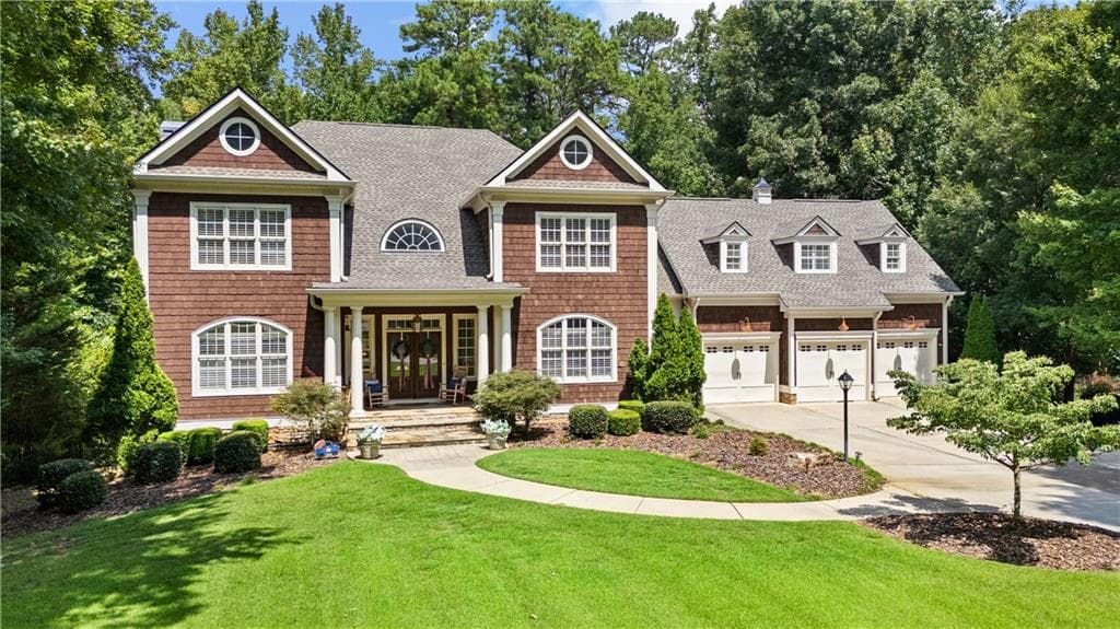 5 bedroom, 5 bathroom, 5,593 sq ft single family residence for sale at 180 Ashborough Park, Fayetteville, GA 30215 — photo 5