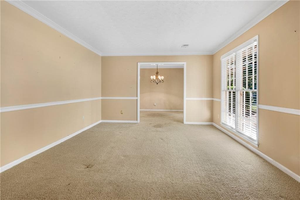 4 bedroom, 2 bathroom, 1,991 sq ft single family residence under contract at 289 Northgate Trace, Roswell, GA 30075 — photo 7