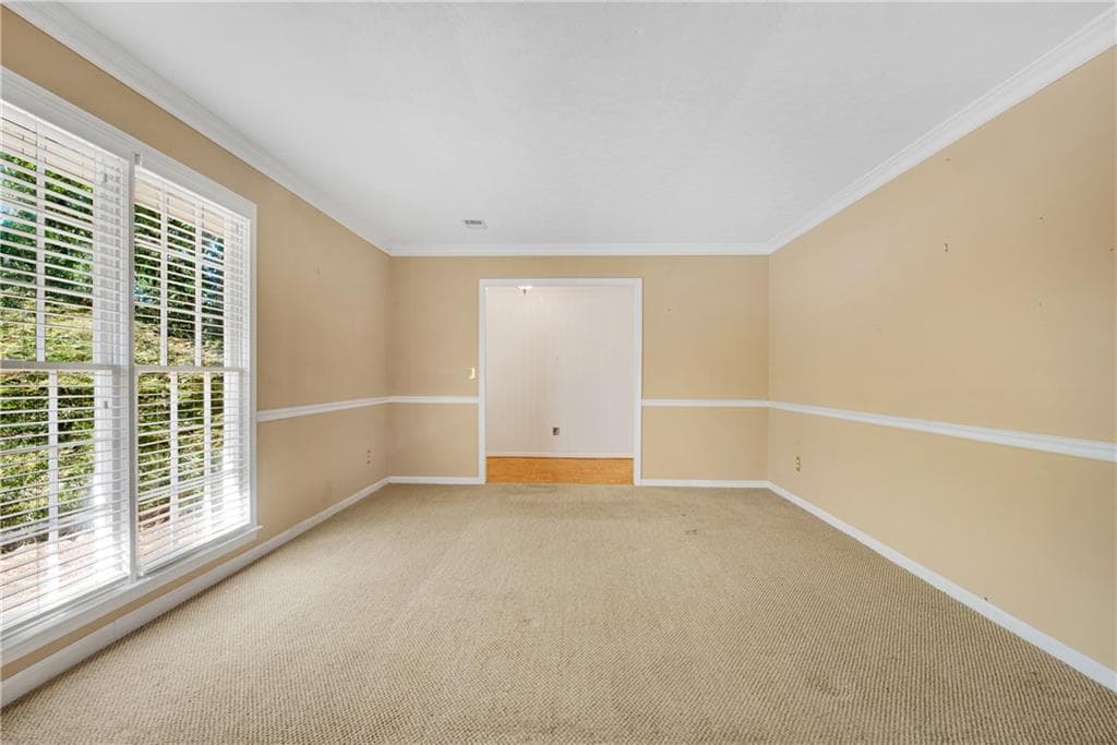 4 bedroom, 2 bathroom, 1,991 sq ft single family residence under contract at 289 Northgate Trace, Roswell, GA 30075 — photo 8