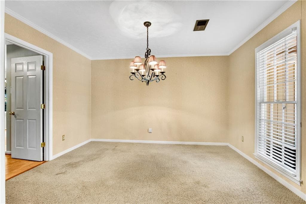4 bedroom, 2 bathroom, 1,991 sq ft single family residence under contract at 289 Northgate Trace, Roswell, GA 30075 — photo 9