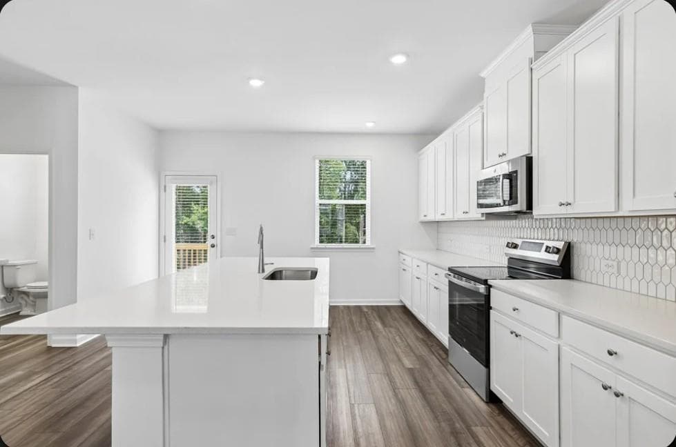 4 bedroom, 4 bathroom, 2,359 sq ft townhouse for sale at 627 Oak Bluff Drive, Cumming, GA 30040 — photo 9