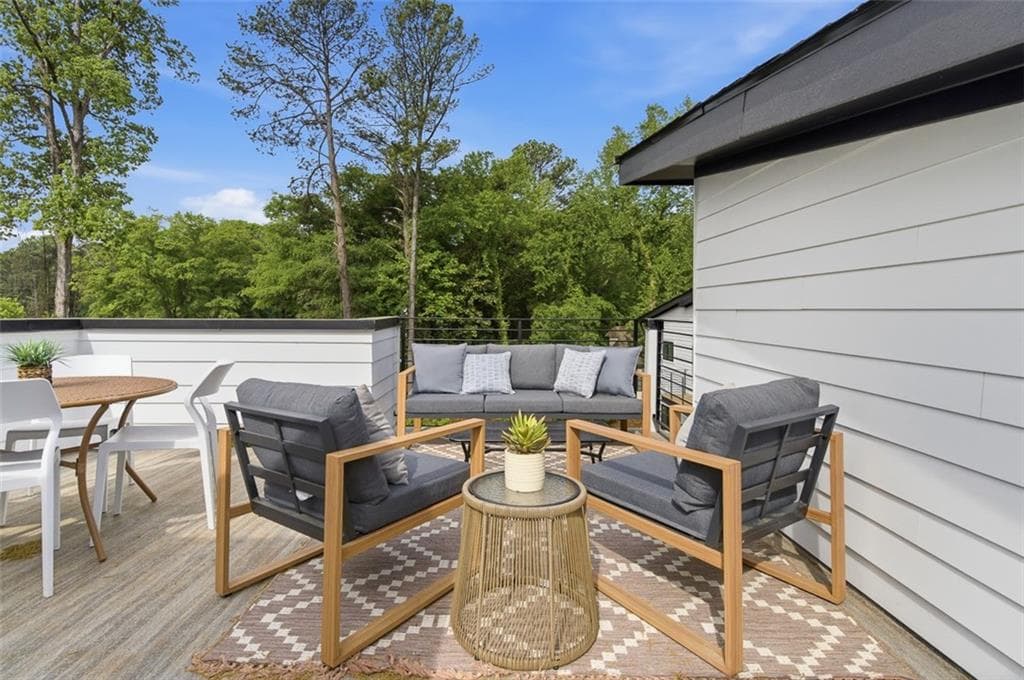 4 bedroom, 4 bathroom, 1,818 sq ft condominium for sale at 1501 Lavista Road 1190, Atlanta, GA 30329